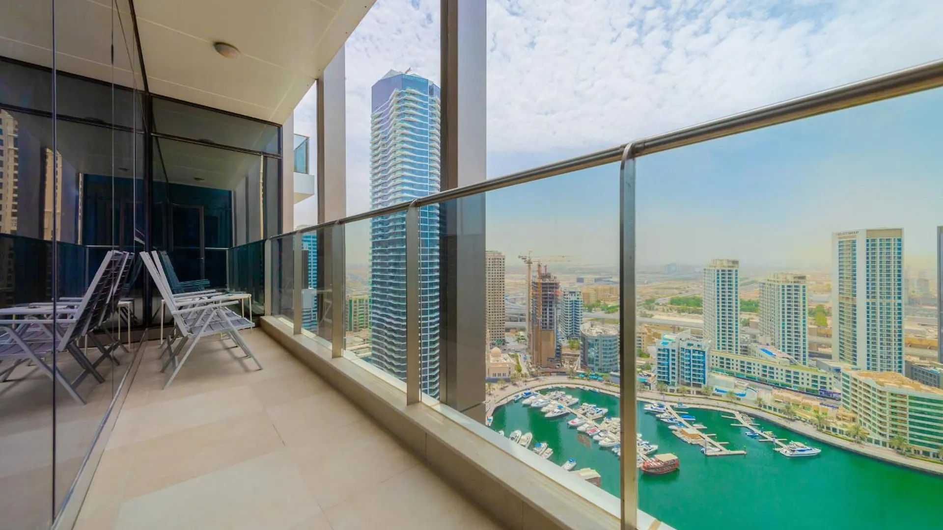 Eden'S Homes & Villas - Sparkle Tower Dubai